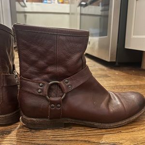 Frye booties